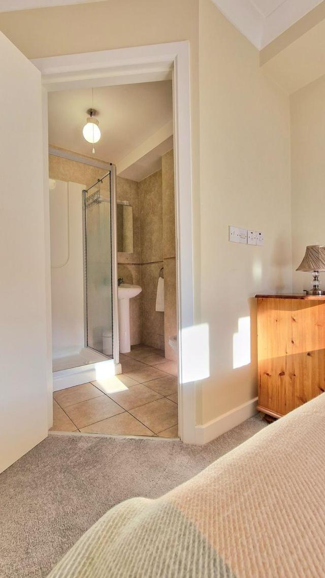 Cosy Two Bedroom Apartment Galway Zewnętrze zdjęcie